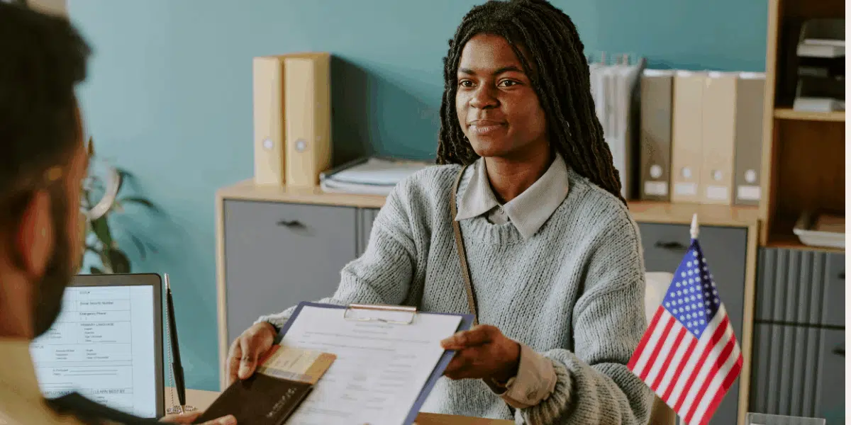 Proceso de la Visa EB-3: Guía Completa para Profesionales